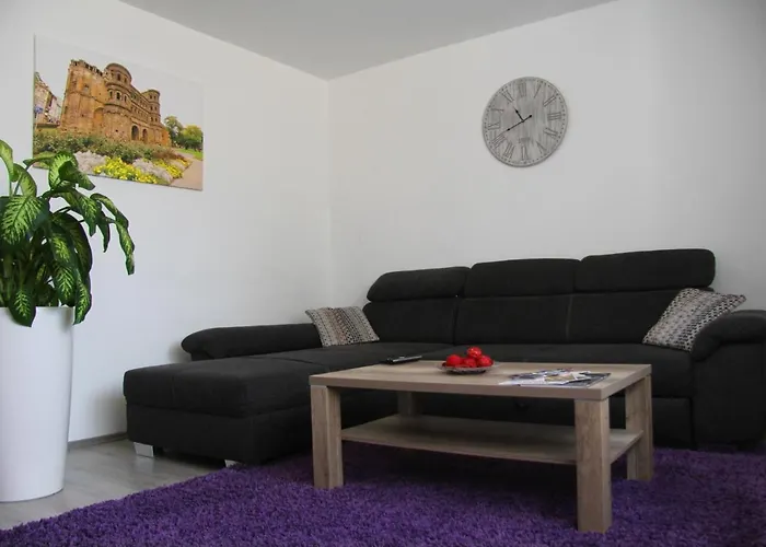 Geraeumige 4 Zimmer Wohnung An Den Kaiserthermen