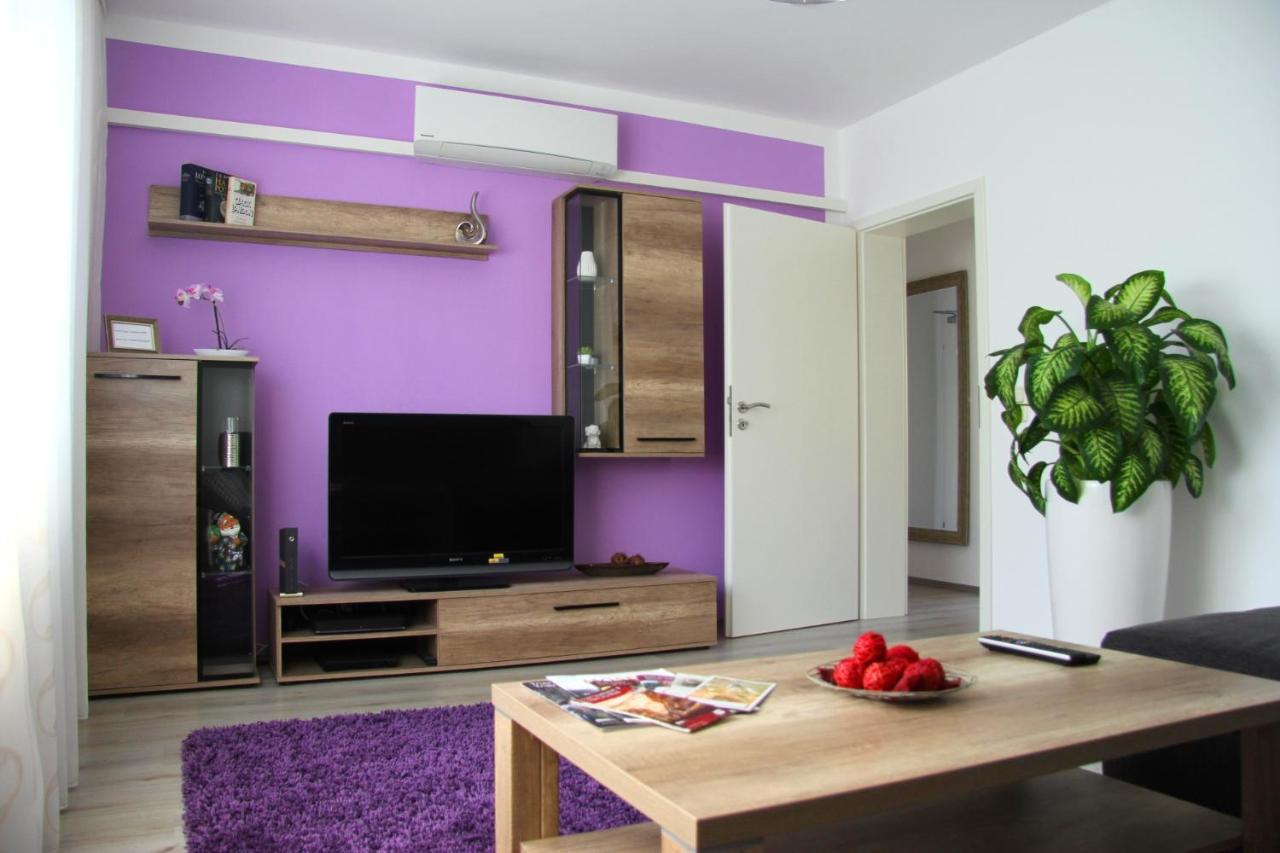 Geraeumige 4 An Den Kaiserthermen Appartement